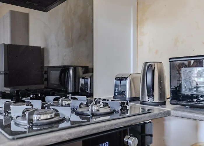 아파트 Break In *