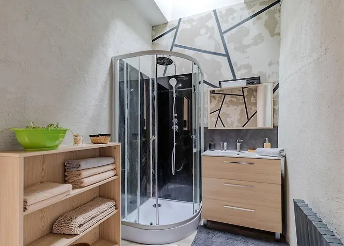 아파트 Break In 블라이